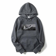 Load image into Gallery viewer, Nike sweatshirt