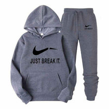 Load image into Gallery viewer, Nike  sweatshirt