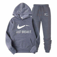 Load image into Gallery viewer, Nike  sweatshirt